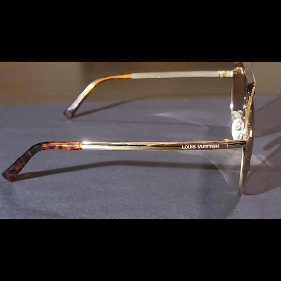 Glasse - Picture 3 of 3